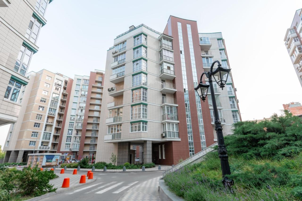 Eco Apartments In French Quarter Kiev Buitenkant foto
