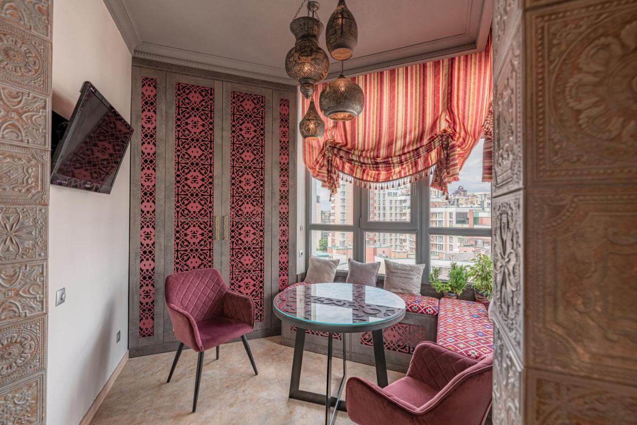 Eco Apartments In French Quarter Kiev Buitenkant foto
