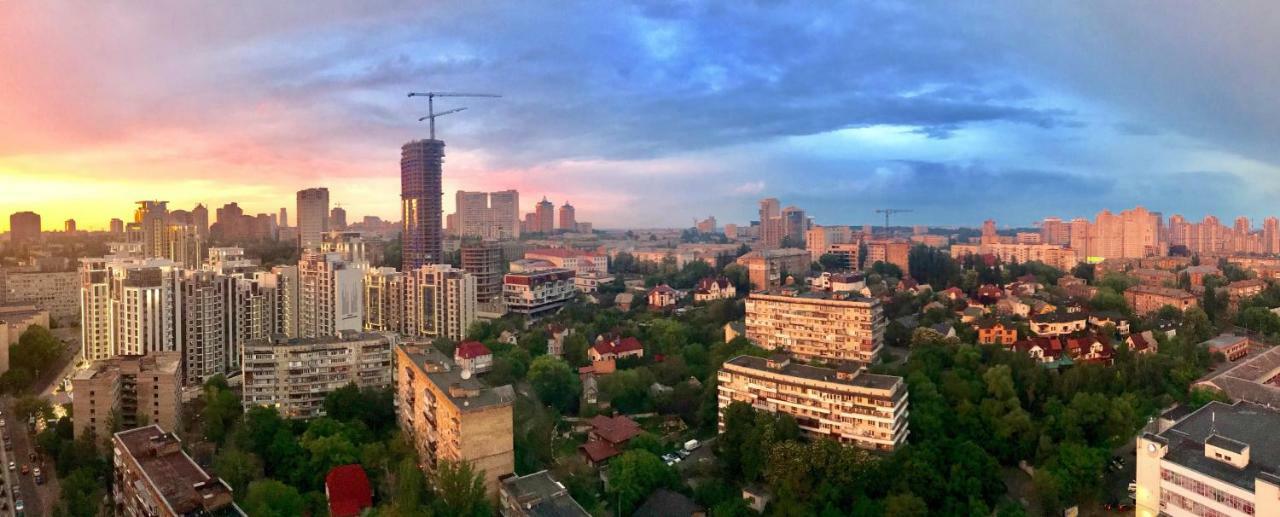 Eco Apartments In French Quarter Kiev Buitenkant foto